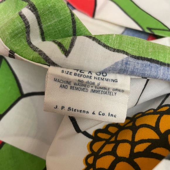 Vintage Stevens Utica Pillowcases 70s Flower Power Set Of 2 - Picture 6 of 6